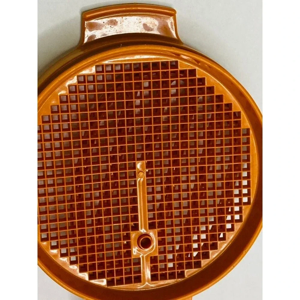 Tupperware Sift-It Sifter 1689-1 Orange Vintage